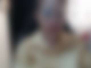 Live cam show with Chayla-Ruiz - Moaning on livesuperchat.net