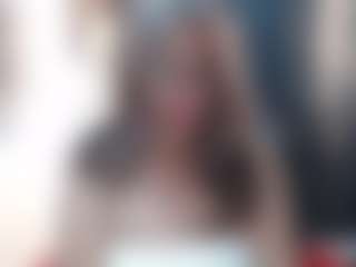 Live cam show with Chayla-Ruiz - Double Penetration on Camming Site