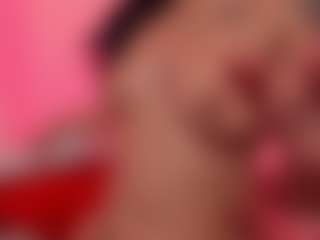 Live cam show with JadeBabyDolly - Petite on CamSodaAdn