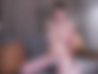HenriettaBouler's Live Sex Cam Show