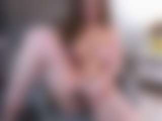 HenriettaBouler's Live Sex Cam Show