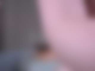 HenriettaBouler's Live Sex Cam Show