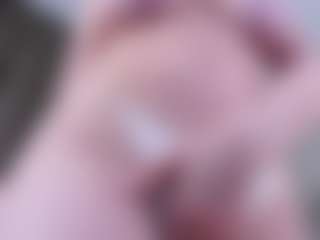 HenriettaBouler's Live Sex Cam Show