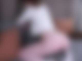 HenriettaBouler's Live Sex Cam Show