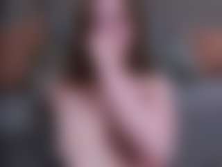 HenriettaBouler's Live Sex Cam Show