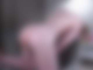 HenriettaBouler's Live Sex Cam Show