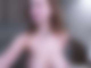 HenriettaBouler's Live Sex Cam Show