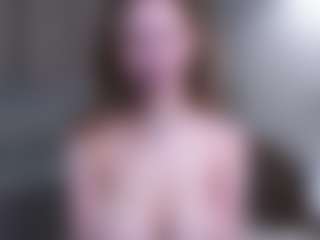 HenriettaBouler's Live Sex Cam Show