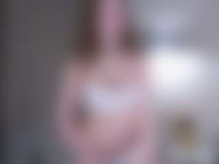HenriettaBouler's Live Sex Cam Show