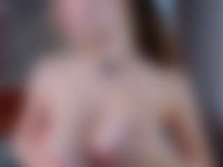HenriettaBouler's Live Sex Cam Show