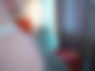Live cam show with HenriettaBouler - Blue Eyes on Soda Cam