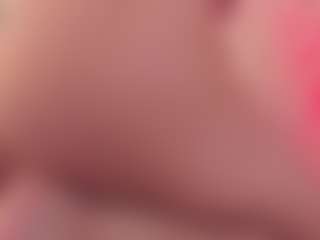 Live cam show with Laurenthompson - Brown Eyes Blonde Hair on AdultVida.com