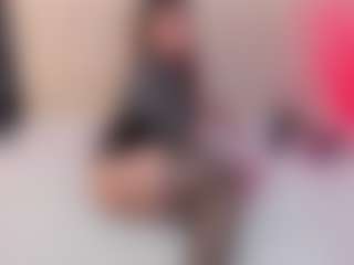 Live cam show with Laurenthompson - Average on camwithhim.com