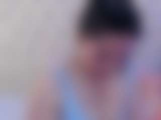 Live cam show with Laurenthompson - Skinny MILF on Sweet Sext