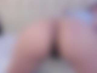 Laurenthompson's Live Sex Cam Show
