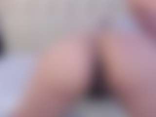 Laurenthompson's Live Sex Cam Show