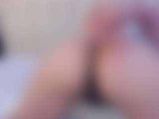 Laurenthompson's Live Sex Cam Show
