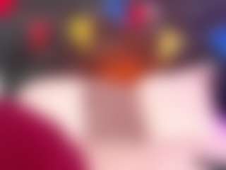 Live cam show with MaryDeniro - Oil on Mixed Magazine Live