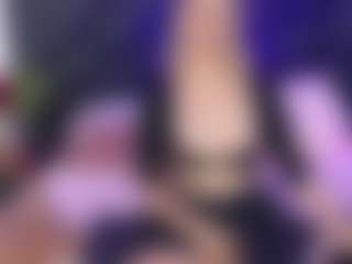 Live cam show with MaryDeniro - Blonde Hair Teen (18+) on parknlotfishbdy