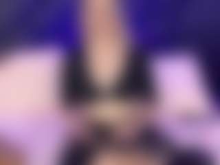 Live cam show with MaryDeniro - Athletic Teen (18+) on googirlz