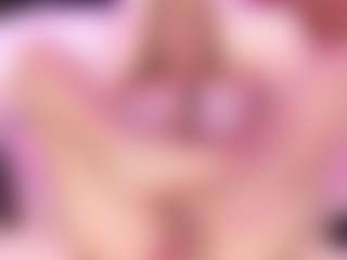 Live cam show with MaryDeniro - Blonde Hair Petite on Gym Cam Girls