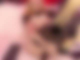 Live cam show with MaryDeniro - Blonde Hair Small Tits on Gym Cam Girls