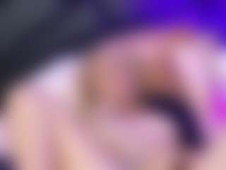 Live cam show with MaryDeniro - Blonde Hair Petite on Hubzter Live