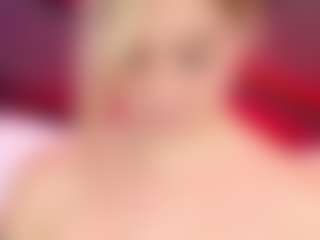 MaryDeniro's Live Sex Cam Show
