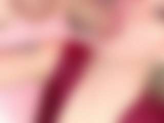 Live cam show with MaryDeniro - Skinny Teen (18+) on Dare Cams