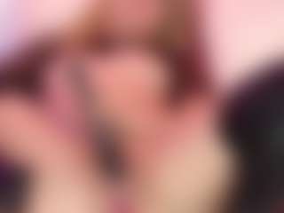 Live cam show with MaryDeniro - Big Ass Teen (18+) on Gym Cam Girls