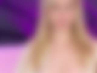 Live-camshow met MaryDeniro - Oil op Camsoda