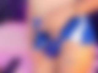 Live cam show with MaryDeniro - Athletic Small Tits on Camsoda