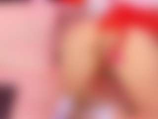 Live cam show with MaryDeniro - Oil on Camsoda
