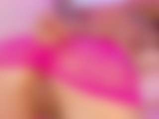 Live cam show with MaryDeniro - Joi on Camsoda