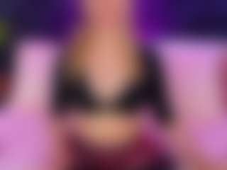 Live cam show with MaryDeniro - Public on hrnylive.com