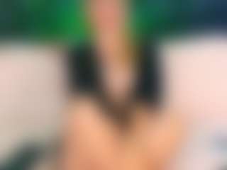 Live cam show with MaryDeniro - Blonde Hair Teen (18+) on Strip Flash - Live Sex Shows