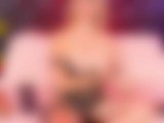 Live cam show with MaryDeniro - Blonde Hair Teen (18+) on livesuperchat.net