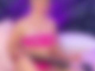 Live cam show with MaryDeniro - Lush Blonde Hair on xDating