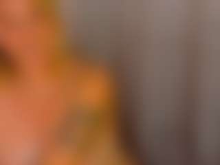 Live cam show with MaryDeniro - Blonde Hair on Camsoda
