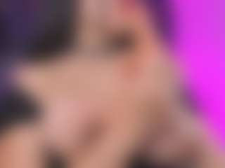 Live cam show with ⭐MiaaTaylorr⭐ - Interactive on studioflirtlive.com