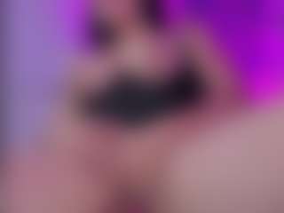 Live cam show with ⭐MiaaTaylorr⭐ - Asshole on TeamSkeetLive