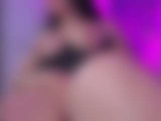 Live cam show with ⭐MiaaTaylorr⭐ - Big Ass on Stripli.com