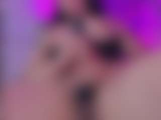 Live cam show with ⭐MiaaTaylorr⭐ - Twerk Latina on SpunkLive | colombia