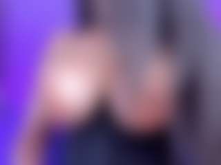 Live cam show with ⭐MiaaTaylorr⭐ - Big Tits Latina on Camsoda | colombia