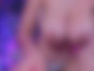Live cam show with ⭐MiaaTaylorr⭐ - Dildo on anonymated.com