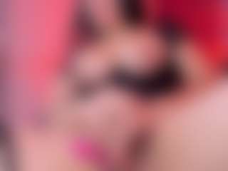 Live cam show with ⭐MiaaTaylorr⭐ - Twerk on CamwithHer