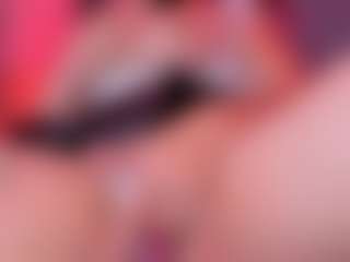 Live cam show with ⭐MiaaTaylorr⭐ - Camel Toe on Camsoda