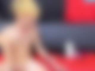 sweet-diiamond's Live Sex Cam Show