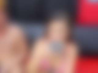 sweet-diiamond's Live Sex Cam Show