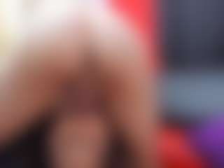sweet-diiamond's Live Sex Cam Show
